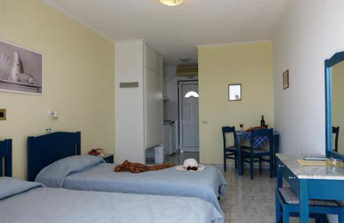 Ostria Seaside Studios and Apartments - Photo 3