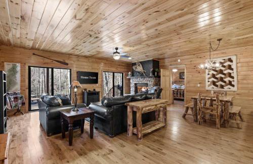 Cozy Cabin Game Room Fire Pit Grill Spa - Foto 10