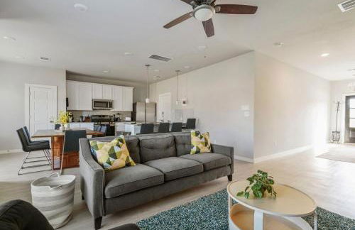 Beautiful spacious house with great location! - Foto 22