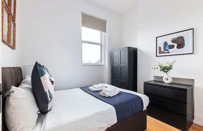 City Apartment - Sleeps 4 & Free Parking - Foto 2