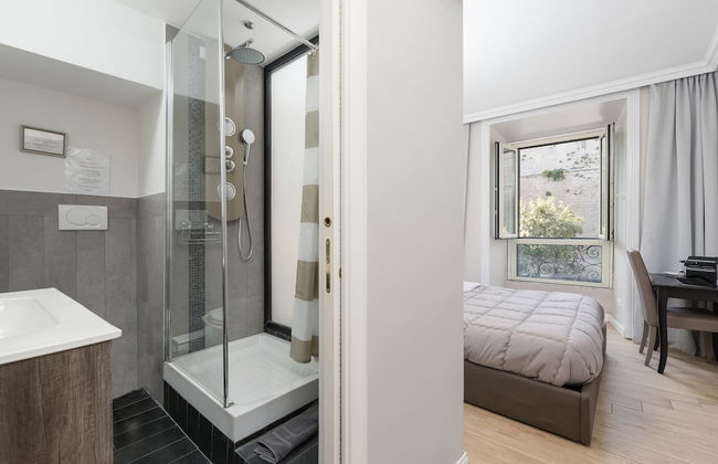 Rhome Hosting - Photo 3