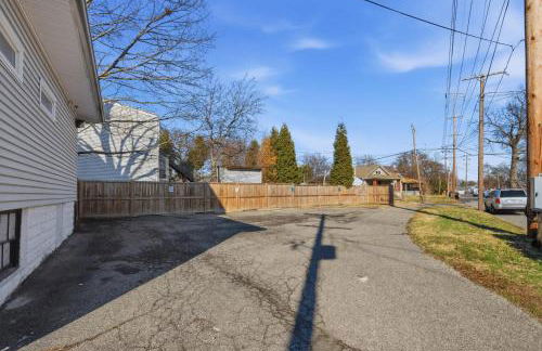 Charming Historic Foursquare Home 4BR Backyard - Foto 41