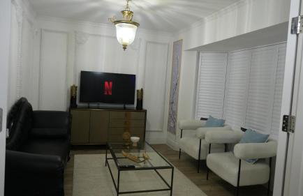 Spacious 5 Bed Home with a Cinema Room, Open Plan Living - Foto 14