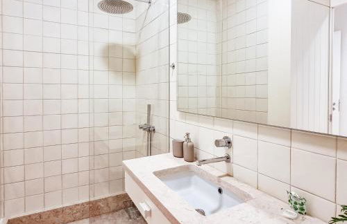 Apartment w. lots of green in a beautiful terrace - Photo 29