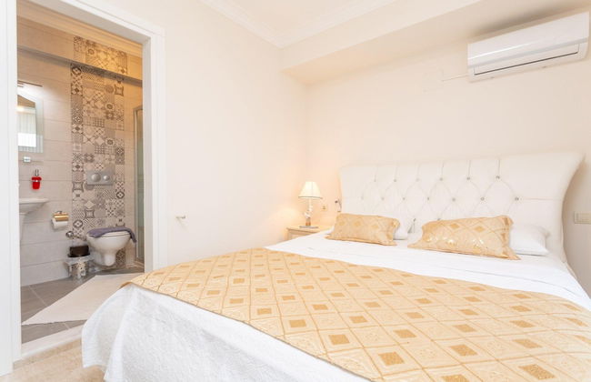 Villa Mina Large Private Pool A C Wifi Car Not Required Eco-friendly - 2834 - Photo 30