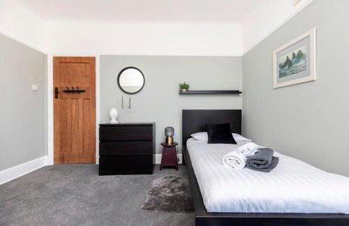 DRIFTWOOD by BOURNECOAST - An Exquisite Chalet Bungalow with a Sauna, BBQ Hut and Garden - HB6339 - Foto 37