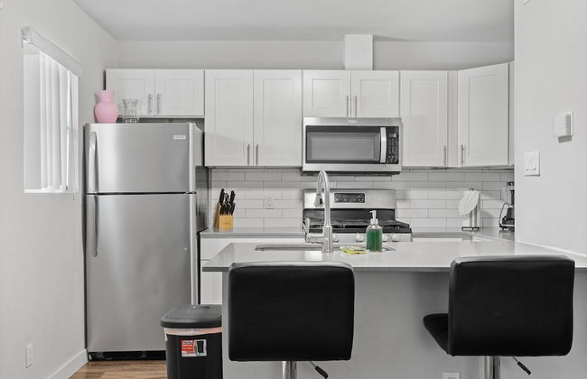 Stylish 1BR Near UT Highland Evonify - Photo 27