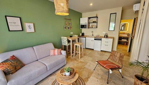 Genas Azieu - Le Chalet, La Bastide, Le Loft, Le Mas et la Paillote - Foto 2