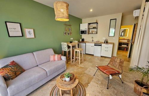 Genas Azieu - Le Chalet, La Bastide, Le Loft, Le Mas et la Paillote - Foto 2