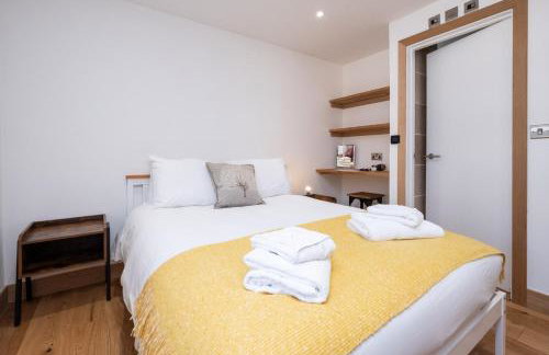 Weeping Willow - Three Tuns Apartments, Pettistree, Wickham Market - by Aldeburgh Coastal Cottages - Foto 9