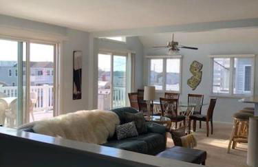 Oceanside Beach Badges Wifi Ocean Views From The Decks! 5Th From The Beach Surf City 14016 - Foto 2