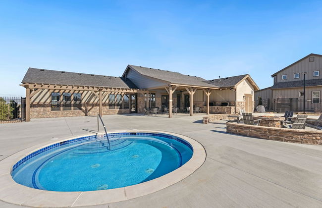 Serene Retreat With Hot Tub, Sauna, Pool & Gym - Foto 24