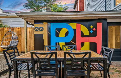 Cozy Southside Pitt home w/ Pool Table +Yard - Foto 24