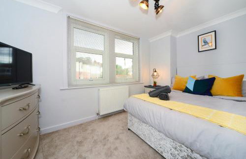 Beautiful Apartment near Bournemouth, Poole & Sandbanks - Photo 4