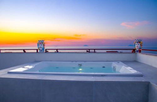 Duca d'Aosta Terrace, Skypool & Sauna - Foto 1