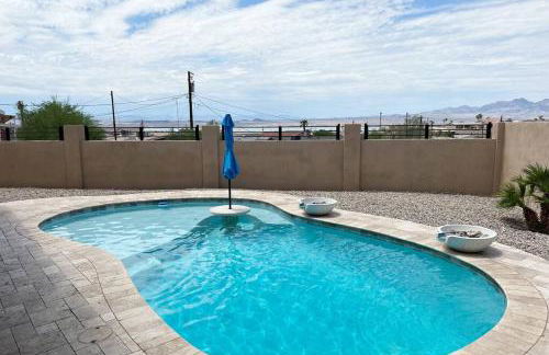 Havasu Retreat! Pool, Spa, Gym & View - Foto 1