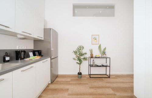 Homely Berlin - New Build , near River , Main Station , Family & Business - Photo 28