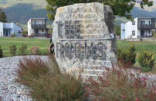 THE ROOMS - Photo 54