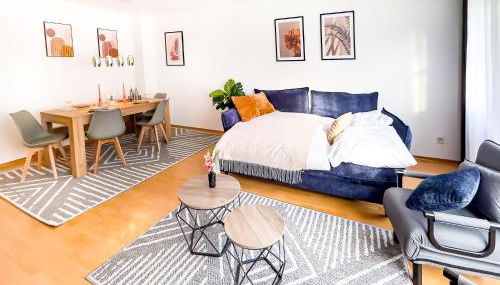 Moderne 3-Zimmer-Wohnung im Zentrum- Tiefgarage inklusive, Smart-TV, Shopping & Sightseeing ums Eck - Foto 4