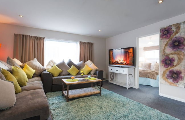 Lake Edge Family Cottage Panoramic View - Foto 17