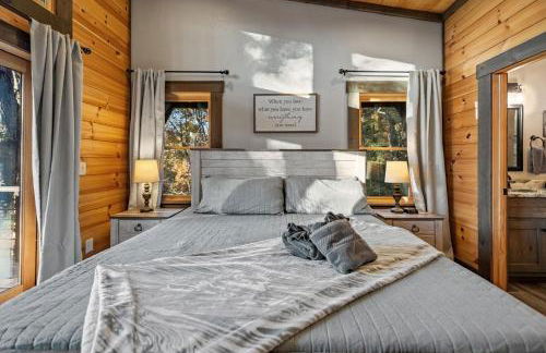 Chardonnay Chalet - Luxe Modern Chalet - Hot Tub, Wi-Fi, Fire Pit, Game Room, Amazing Deck - 15 min to Blue Ridge - Foto 24