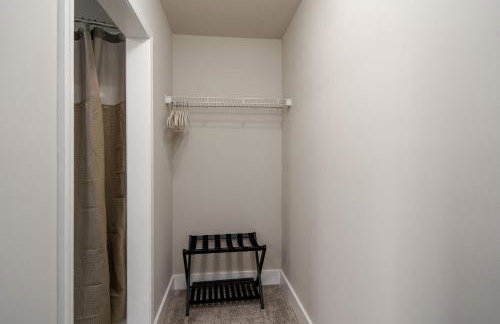 5th Quarter at Watercress- 0 9 Miles to UA- 2 BR 2 BA- Riverfront - Foto 29