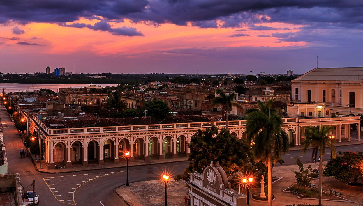 Cienfuegos Evening Tour with Dinner - Foto 2