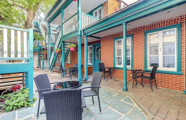 Beautiful Vieux Quebec 2 Bed Apt - Photo 14