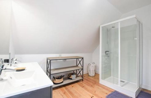 3 Bedroom Nice Home In Saint-Marcouf - Foto 6