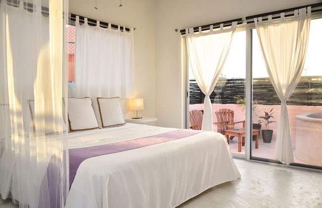 Villas Geminis Boutique Condo Hotel - Photo 5