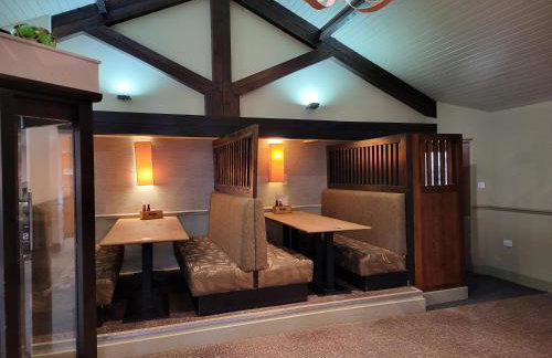 Cheerful 3 bedroom Lodge At White cross Bay Windermere - Photo 60