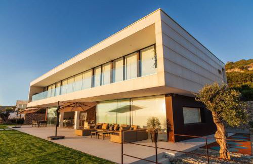 Villa Alkaram de lujo con vistas panorámicas al mar - Foto 4