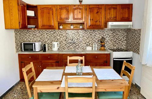 Demie and George Ηouse - Foto 35