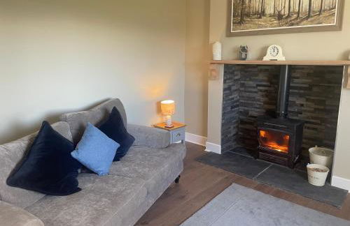 Cottage - Sleeps 4 - Pets Ok - Garden -Parking - Foto 14