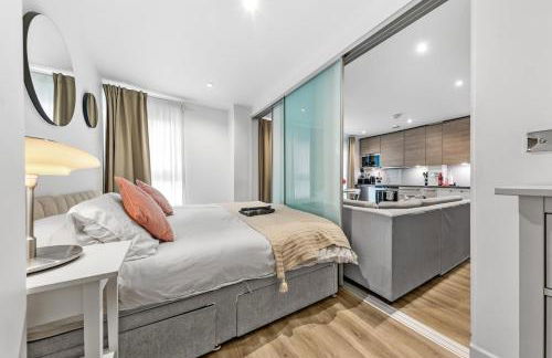 Modern London Stay with Luxe Comfort - Foto 19