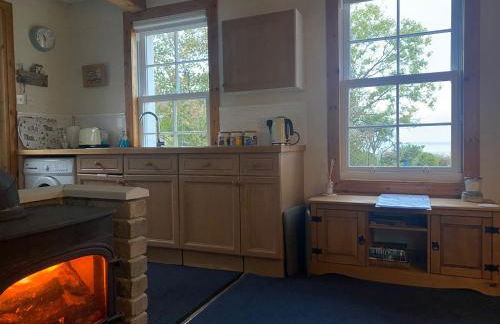 Lamlash- Self catering accommodation with seaviews - Photo 6