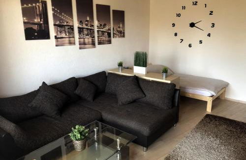 Work & Stay Apartment mit Balkon - Foto 1