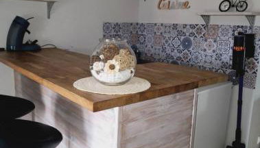 Appartement cosy centre Issoire-Superbe vue Sancy et Livradois-Forez-WiFi - Foto 4