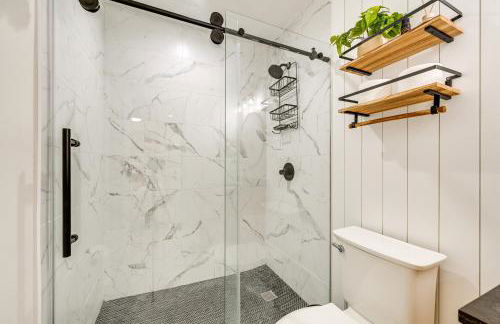 Modern Naples Duplex Home about 6 Mi to Beach! - Foto 17