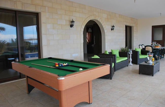 Marlin Beach Front Luxury Villa - 4 Bedrooms - Foto 59