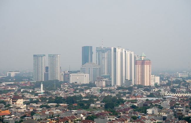 Best Location 2BR Ciputra International Apartment - Photo 40