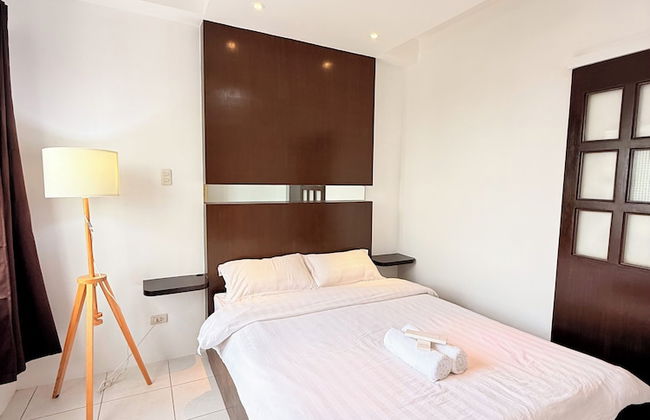 Malate Bayview Mansion - Photo 9