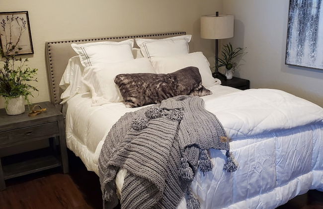 The Loft at Raz - Photo 2