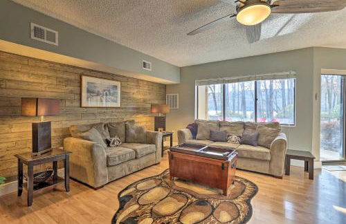 On Big Boulder Lake Condo with Community Pools! - Foto 18