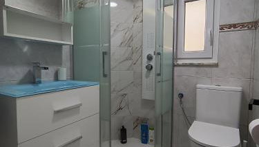 Oviedo Piso Céntrico - Foto 5, towels, Shower