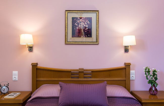 Gorgeous Villa With Pool & Gardens - Foto 5