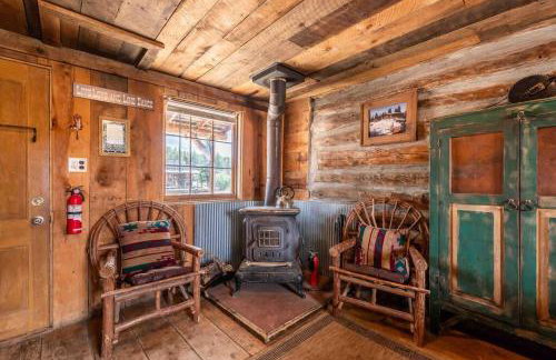 New! Historic 1906 cabin in Colorado Natl Forest - Foto 14