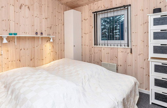 4 Star Holiday Home in Thyholm - Photo 2