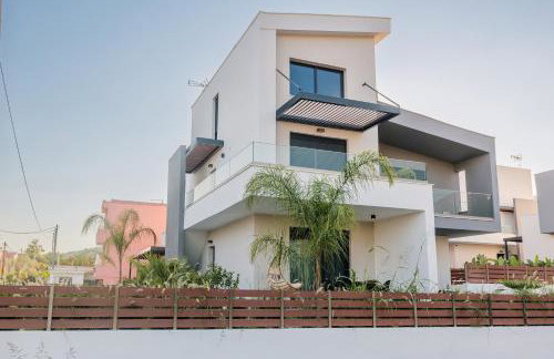 Kyan Executive Suites - Photo 43