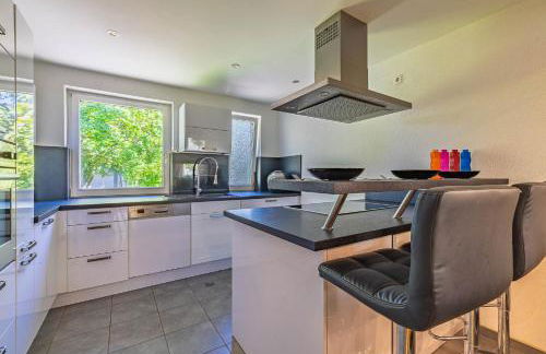 Ruhig gelegenes Reihenhaus Nähe Europapark & Messe, Haustiere kostenlos für Familien und Geschäftsreisende, Rechnung auf Anfrage möglich - Foto 24